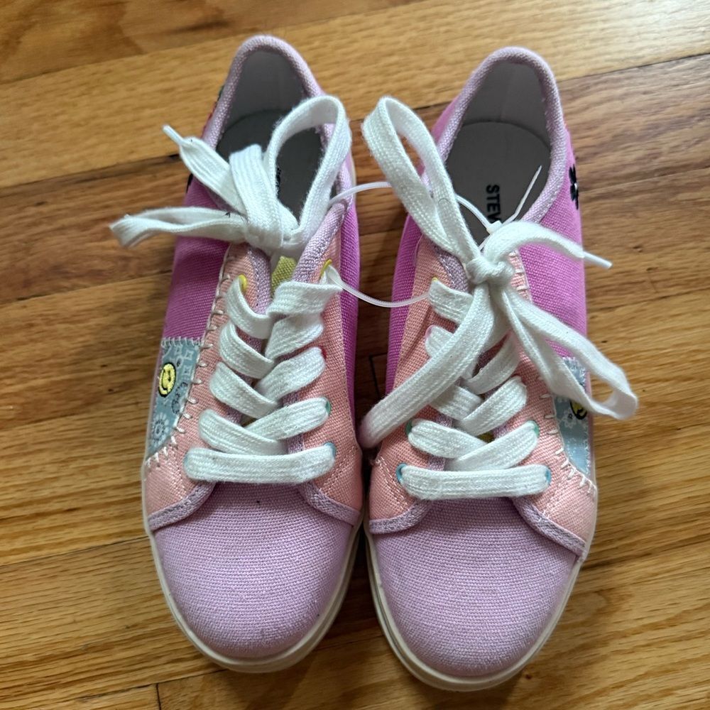 Steve Madden | maple sneaker